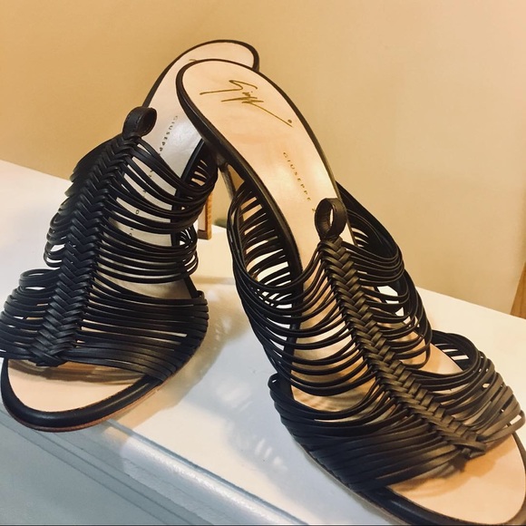 Brand new Giuseppes - Picture 5 of 6